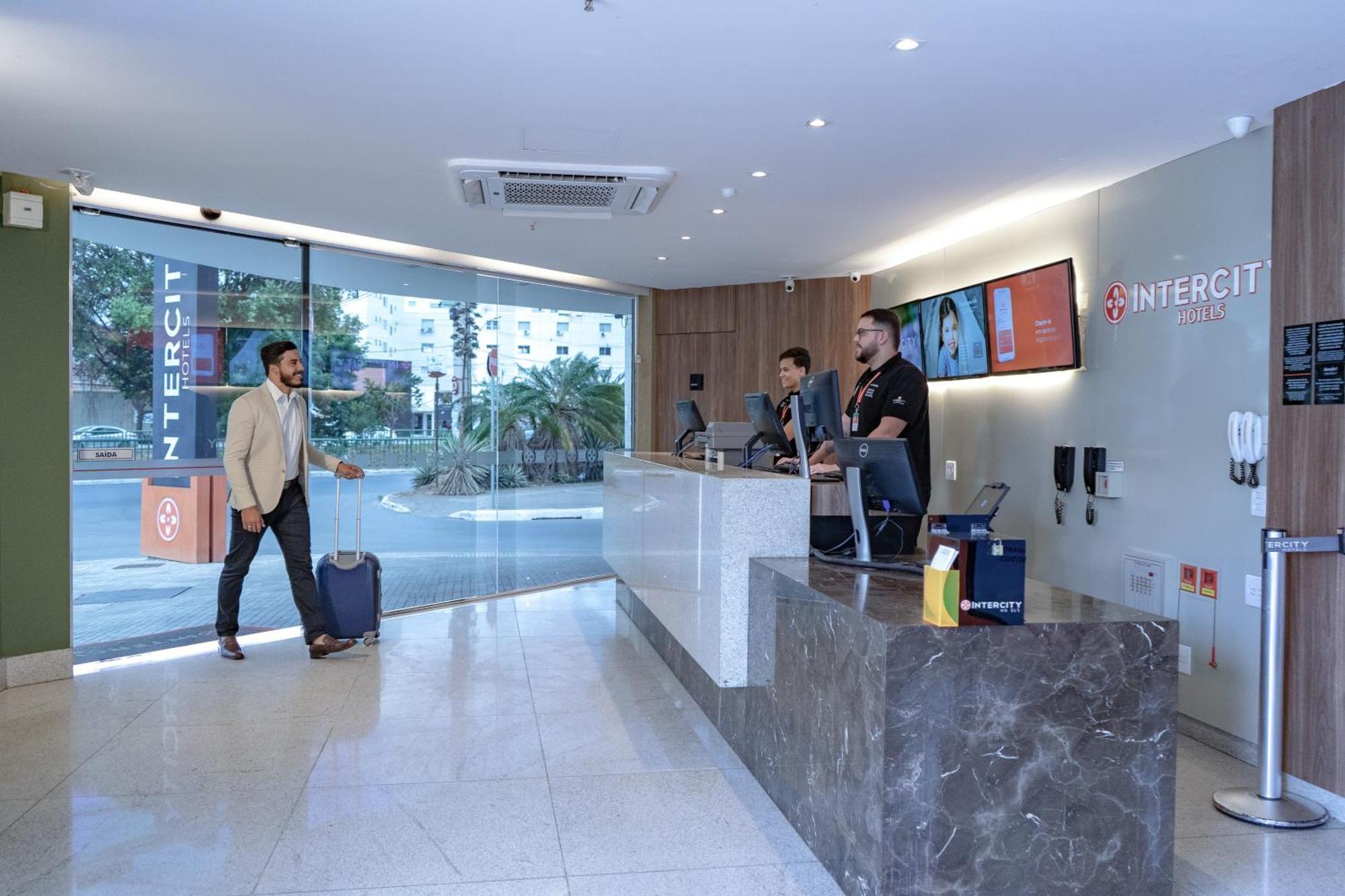 Intercity Montes Claros Ngoại thất bức ảnh